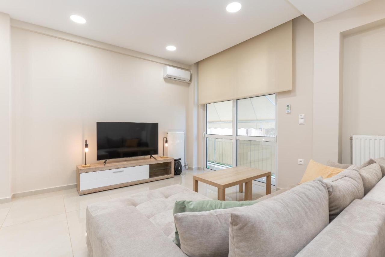Cosy 2Br Apartment Next To Bars & Restaurants أثينا المظهر الخارجي الصورة