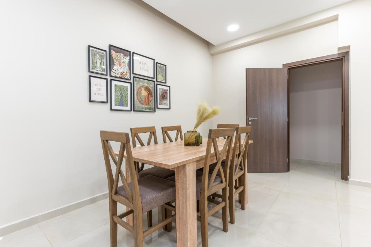 Cosy 2Br Apartment Next To Bars & Restaurants أثينا المظهر الخارجي الصورة