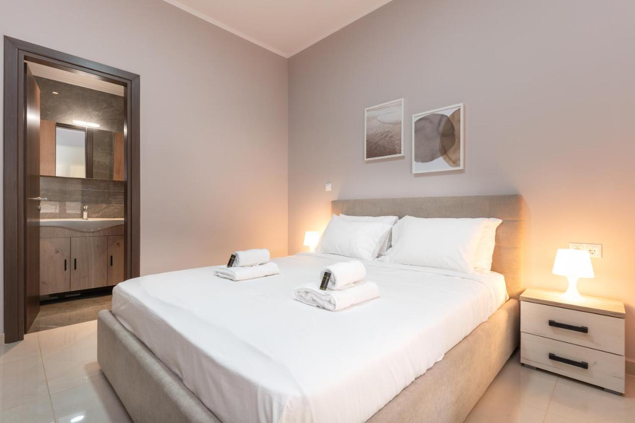 Cosy 2Br Apartment Next To Bars & Restaurants أثينا المظهر الخارجي الصورة